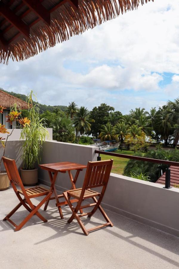 Blue Lagoon Baie Lazare  Luaran gambar